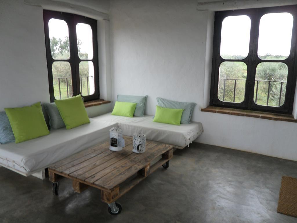 Monte Da Fornalha Bed and Breakfast Borba Rum bild